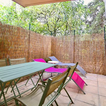 Apartment Le Kanumera, Piscine Et Clim